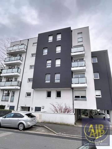 Appartement à vendre Nantes - 1 pièces, 26m² avec 0 chambre(s) à 110 000€ - AJP Immobilier Nantes Rond-Point de Rennes