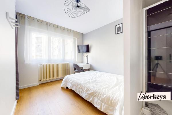 A VENDRE T3 DE 48 M2 - 2 Avenue De Chevêne 74000 ANNECY. - 