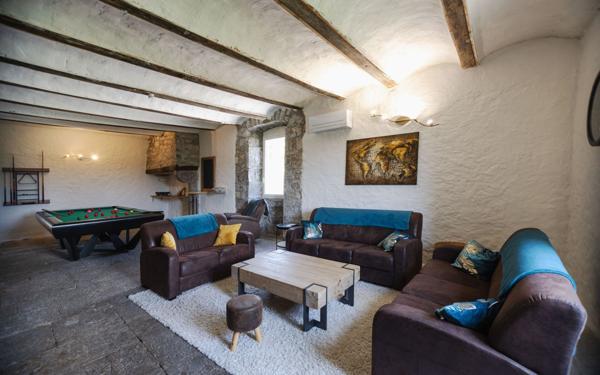 Maison à vendre    5 pièces •  Ruoms