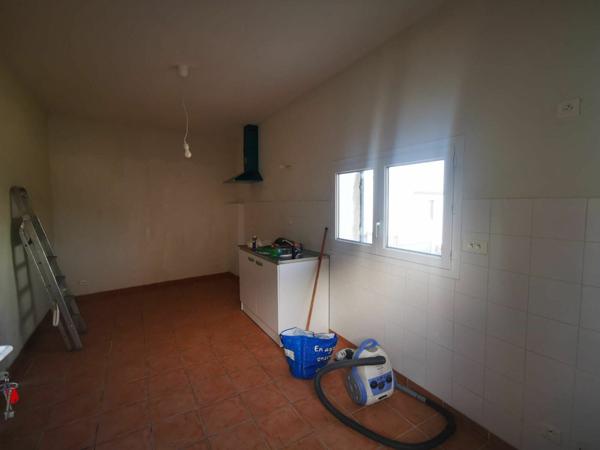 Maison à louer  3 pièces • 68 m2 Tavel