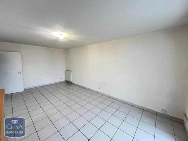 Appartement à louer 3 pièces 62.52m² Saint-Pierre-des-Corps (37700)