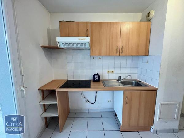 Appartement à louer 3 pièces 62.52m² Saint-Pierre-des-Corps (37700)