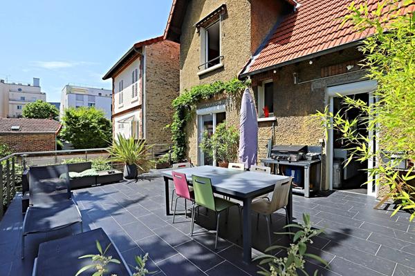 Maison Nanterre €949 000 ** - Référence 15383