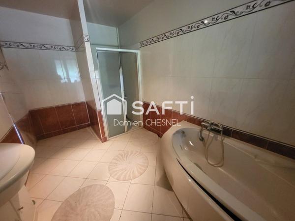 Maison de caractère 223 m² avec étang et presqu’île sur 1,3 ha arboré