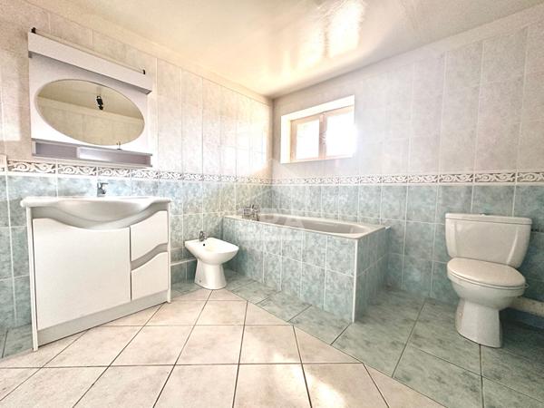 Maison Nemours 4 pièce(s) 202 m2