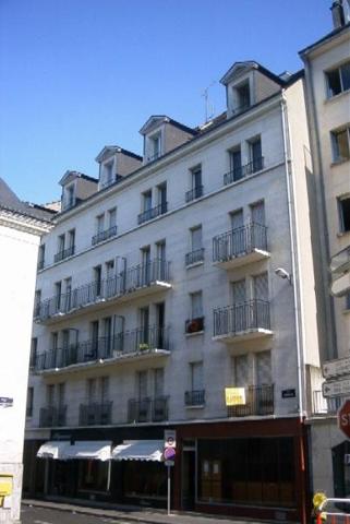 Location parking Tours (37)