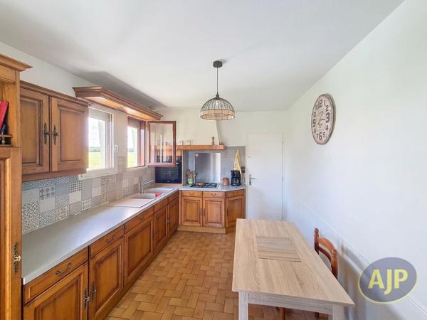 Vente maison Montaigu : 262 000 € - AJP Immobilier Montaigu