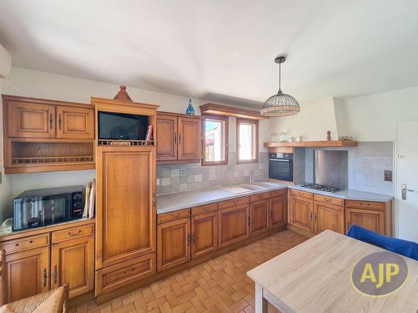 Vente maison Montaigu : 262 000 € - AJP Immobilier Montaigu