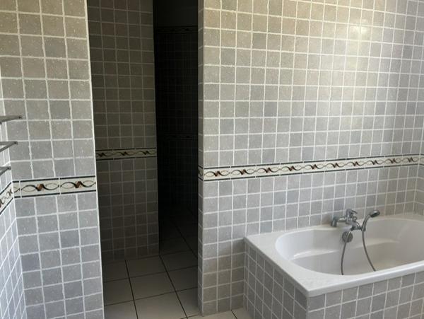 Maison de 528 m² meublée St Marcel Les Sauzet