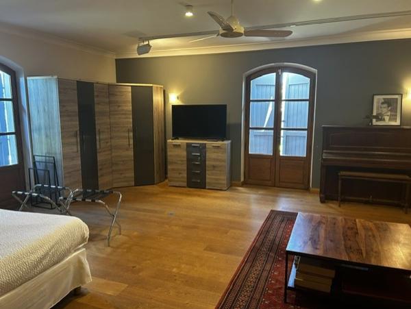 Maison de 528 m² meublée St Marcel Les Sauzet