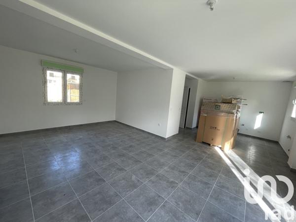 Maison 4 pièces de 90 m² à Lardy (91510)