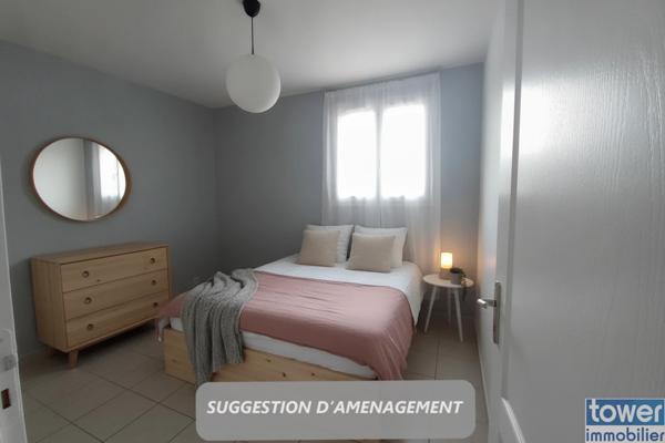 Appartement
                                                                                                                                                                                                                                                                                                                        5 pièce(s)                                                                                                                                                                                                          4 chambre(s)                                                                                                                                                                                                          98.5  m²