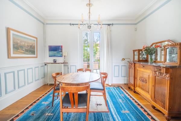 Jolie maison rénovée avec goût, très au calme, à 9 min du RER A