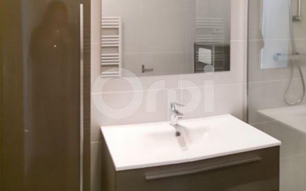 Appartement à louer    1 pièce •  Othis