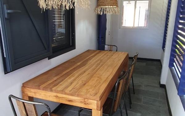 Maison à vendre    4 pièces •  Sainte-Luce