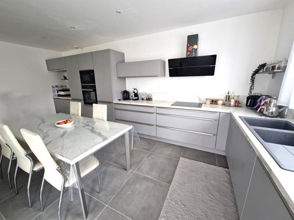 Cagny - 6 pièce(s) - 143 m²