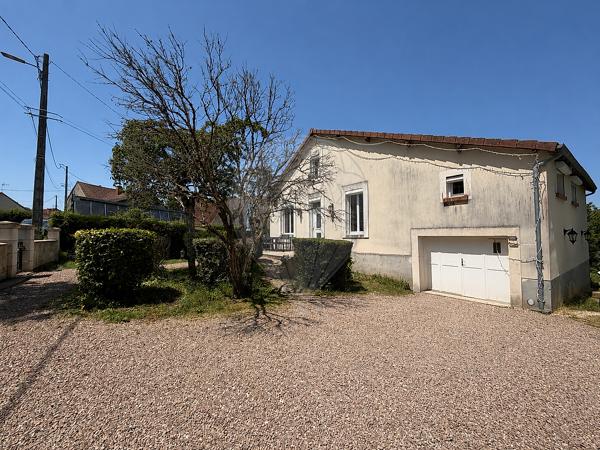 Maison 3 chambre(s) à vendre - Châteauneuf-Val-de-Bargis, Nièvre - 58