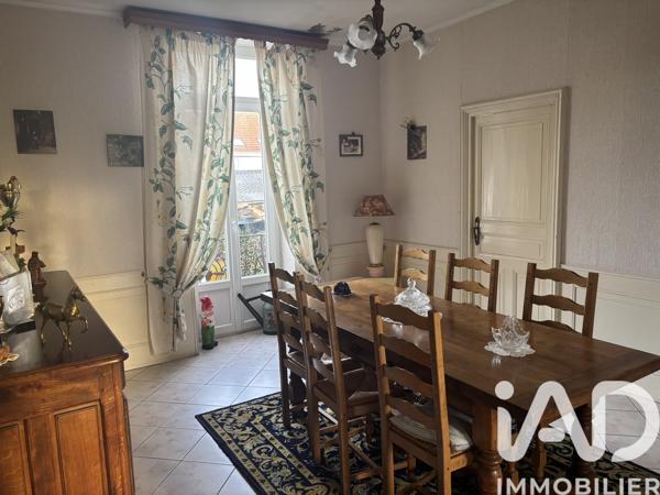 Maison à vendre 6 pièces 101,8 m² Le Creusot
