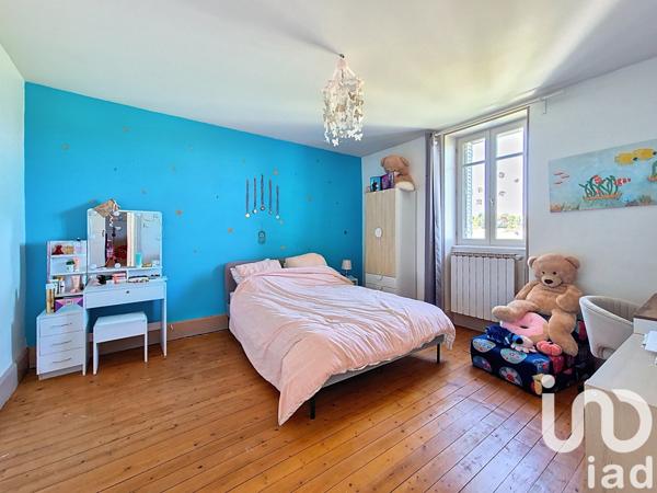 Maison à vendre 6 pièces 191 m² Bourbon-l'Archambault