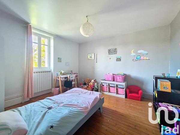 Maison à vendre 6 pièces 191 m² Bourbon-l'Archambault