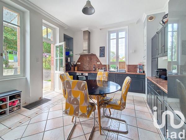 Maison à vendre 6 pièces 191 m² Bourbon-l'Archambault