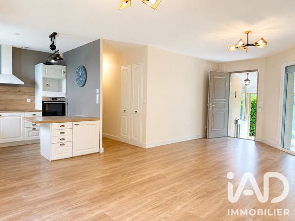 Maison à vendre 4 pièces 105,58 m² Volx