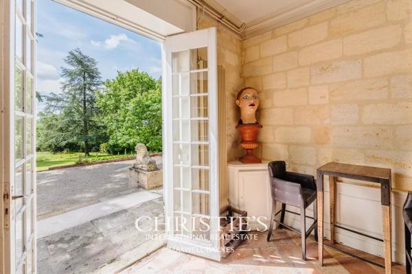 Bouliac – Domaine d’Exception avec Vue Panoramique et Parcelle de 7 Hectares