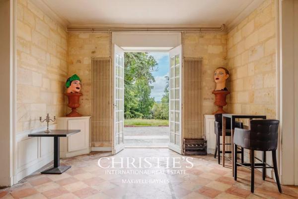 Bouliac – Domaine d’Exception avec Vue Panoramique et Parcelle de 7 Hectares