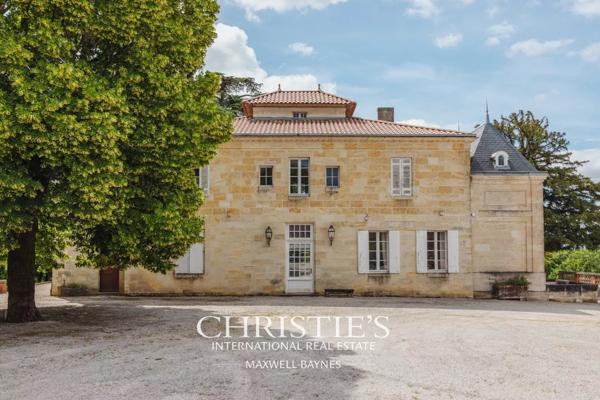 Bouliac – Domaine d’Exception avec Vue Panoramique et Parcelle de 7 Hectares