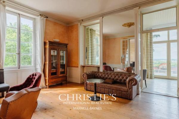 Bouliac – Domaine d’Exception avec Vue Panoramique et Parcelle de 7 Hectares