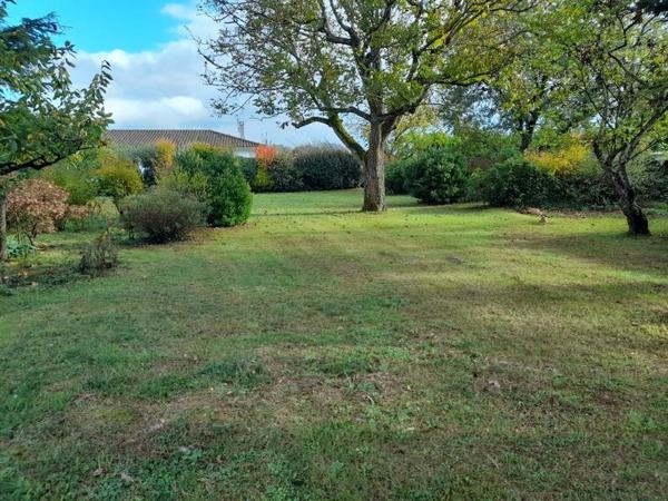 Maison à vendre |  Saint-Vite |  6 pièces | 138 m²