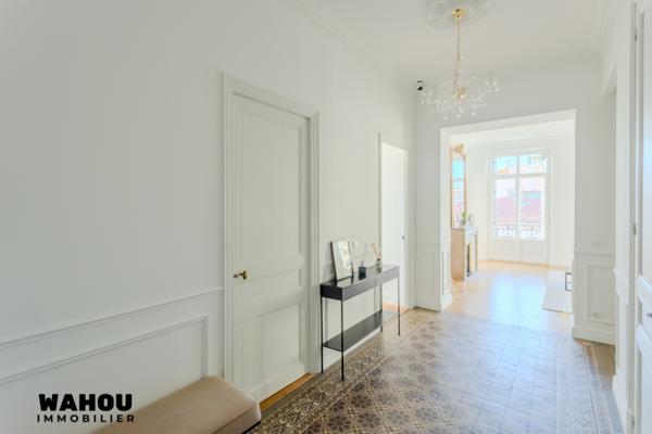 Cannes (06400) Appartement T4 (147m2 ) avec garages - Cannes