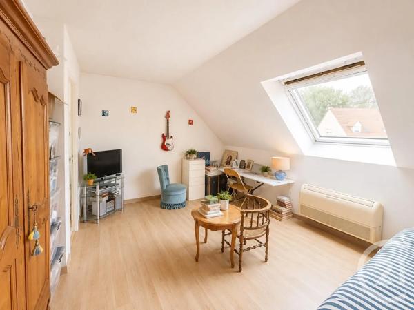 Maison à vendre  6 pièces - 132 m 2   PONTOISE  - 95