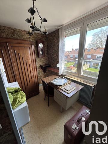 Maison 6 pièces de 124 m² à Faches-Thumesnil (59155)