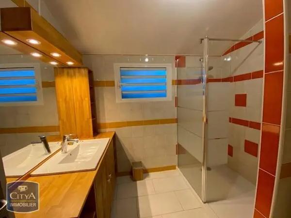 Maison à louer 3 pièces 60.75m²