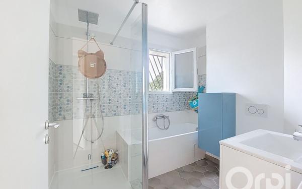 Maison à vendre    5 pièces •  Villeneuve-Loubet