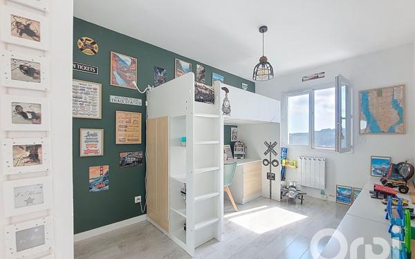 Maison à vendre    5 pièces •  Villeneuve-Loubet