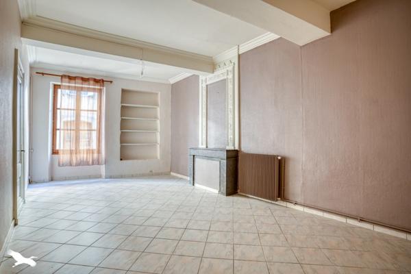Maison à vendre 223 650 € Marmande 6 p 192 m² DPE D