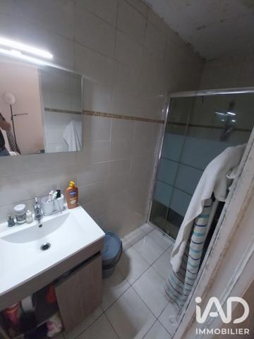 Immeuble à vendre 110,58 m² Saint-Germain-lès-Corbeil