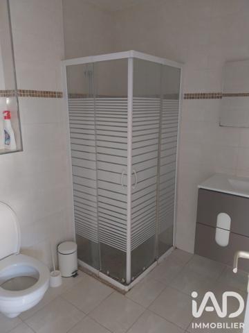 Immeuble à vendre 110,58 m² Saint-Germain-lès-Corbeil