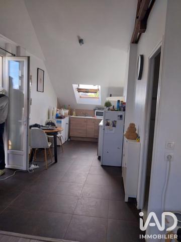 Immeuble à vendre 110,58 m² Saint-Germain-lès-Corbeil