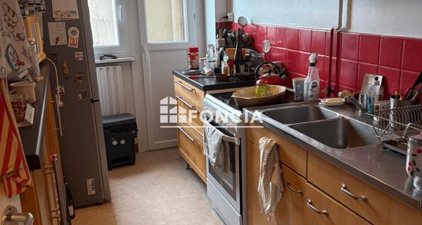 Location Appartement 2 pièces 84 m² - Le Mans 72000