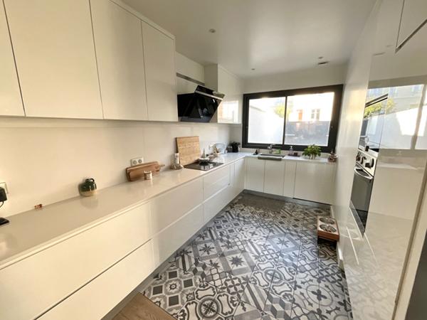 Maison Fontenay Sous Bois 6 pièce(s) 215