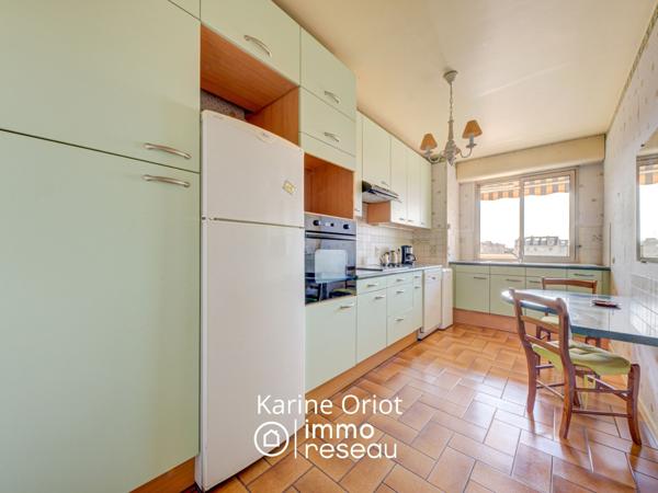 Appartement à SAINT MAUR DES FOSSES (94210)