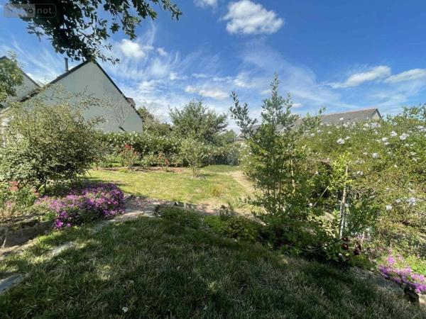 Pavillon à vendre à Bagneux dans le Maine-et-Loire (49400), ref : 49075-648