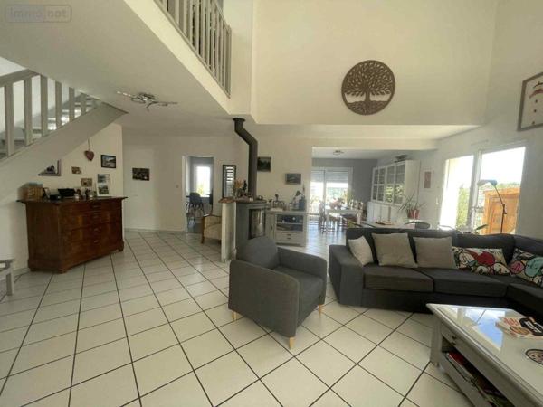 Pavillon à vendre à Bagneux dans le Maine-et-Loire (49400), ref : 49075-648