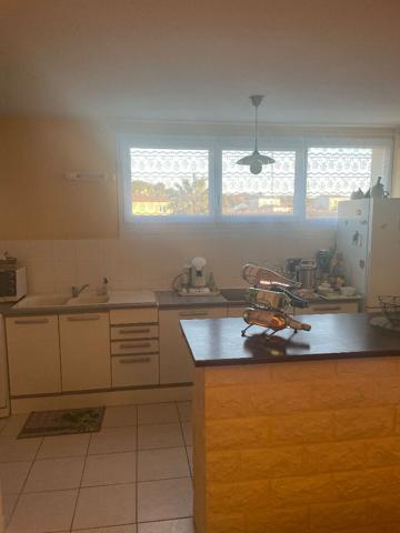 Vauvert T3 actuellement loué avec terrasse et garage