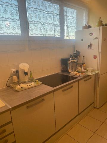 Vauvert T3 actuellement loué avec terrasse et garage