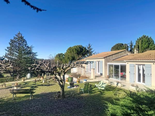 Vaison-la-Romaine (84110) A 5 kms de VAISON-LA-ROMAINE Maison de plain-pied au charme provençal dans un secteur prisé près de Vaison-la-