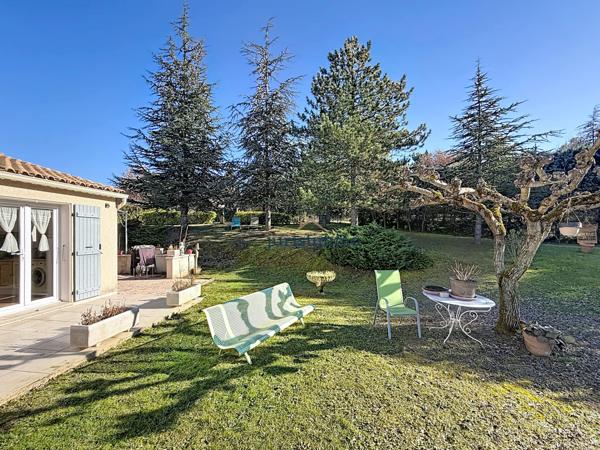 Vaison-la-Romaine (84110) A 5 kms de VAISON-LA-ROMAINE Maison de plain-pied au charme provençal dans un secteur prisé près de Vaison-la-